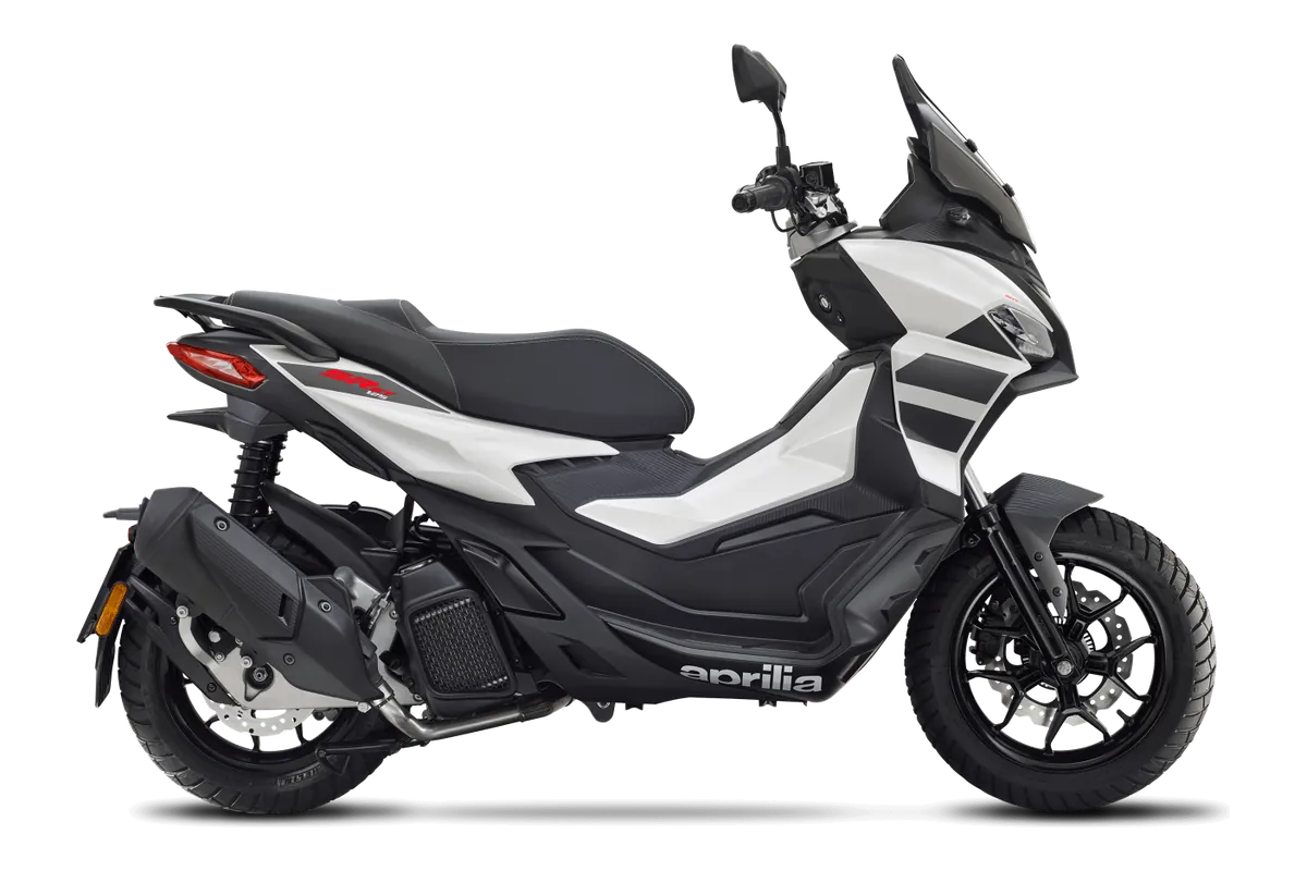 Aprilia SR GT in Opalescent Light, zijaanzicht