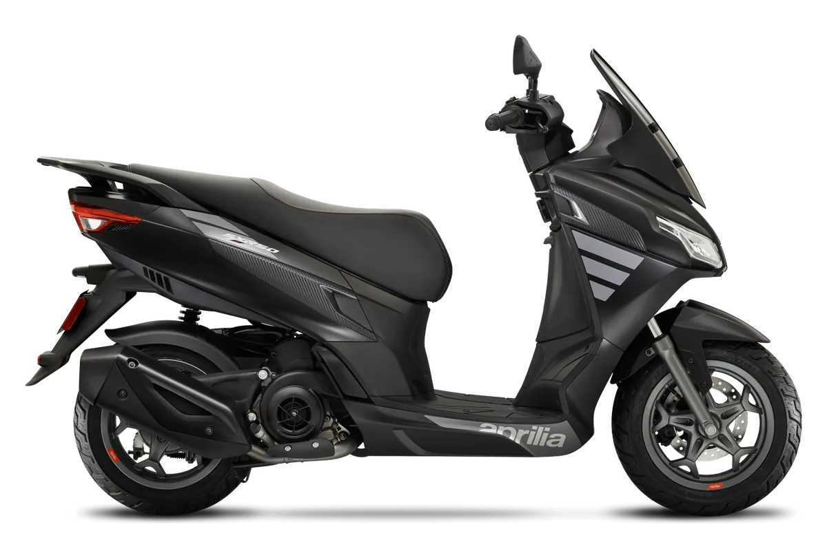 Aprilia SXR 50 in Sport: Enigma Black, zijaanzicht