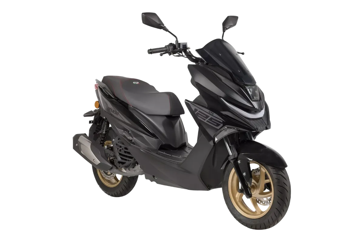 GTS Attitude in Matt Carbon Black, driekwart vooraanzicht