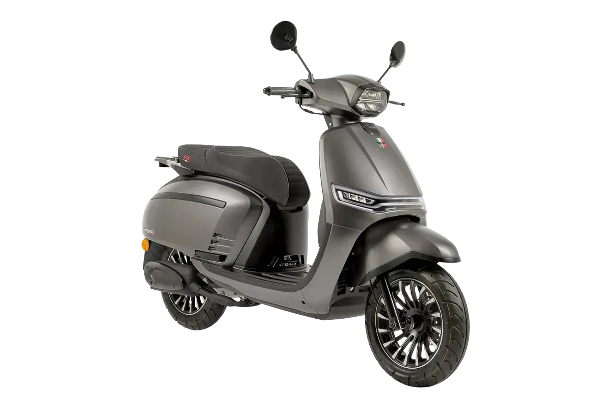 GTS Levanti in Matt Corris Grey, driekwart vooraanzicht